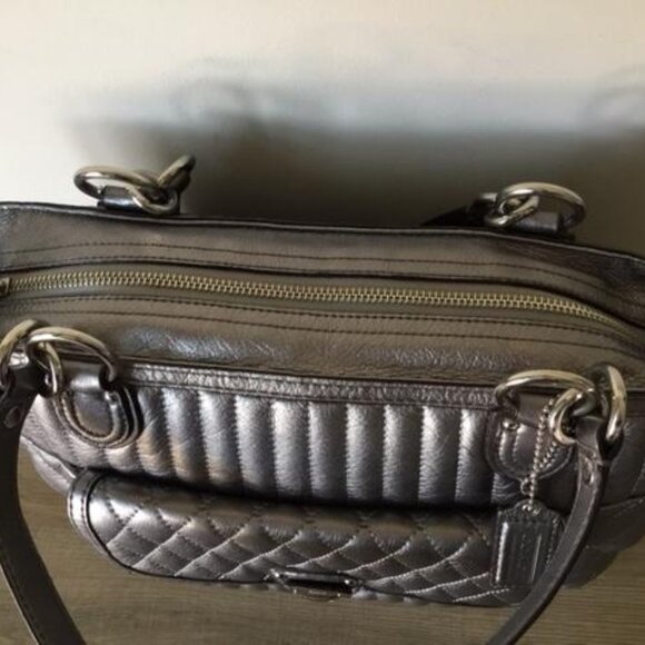 Coach Silver Platinum Quilted Leather Bag Tote Shoulder Bag w/Black Cherry Charm - Picture 8 of 11